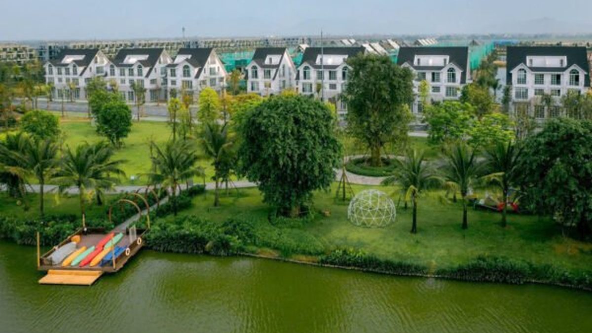 Biệt thự đảo Ecopark Vinh giá bao nhiêu? Chọn Palm hay Central Island